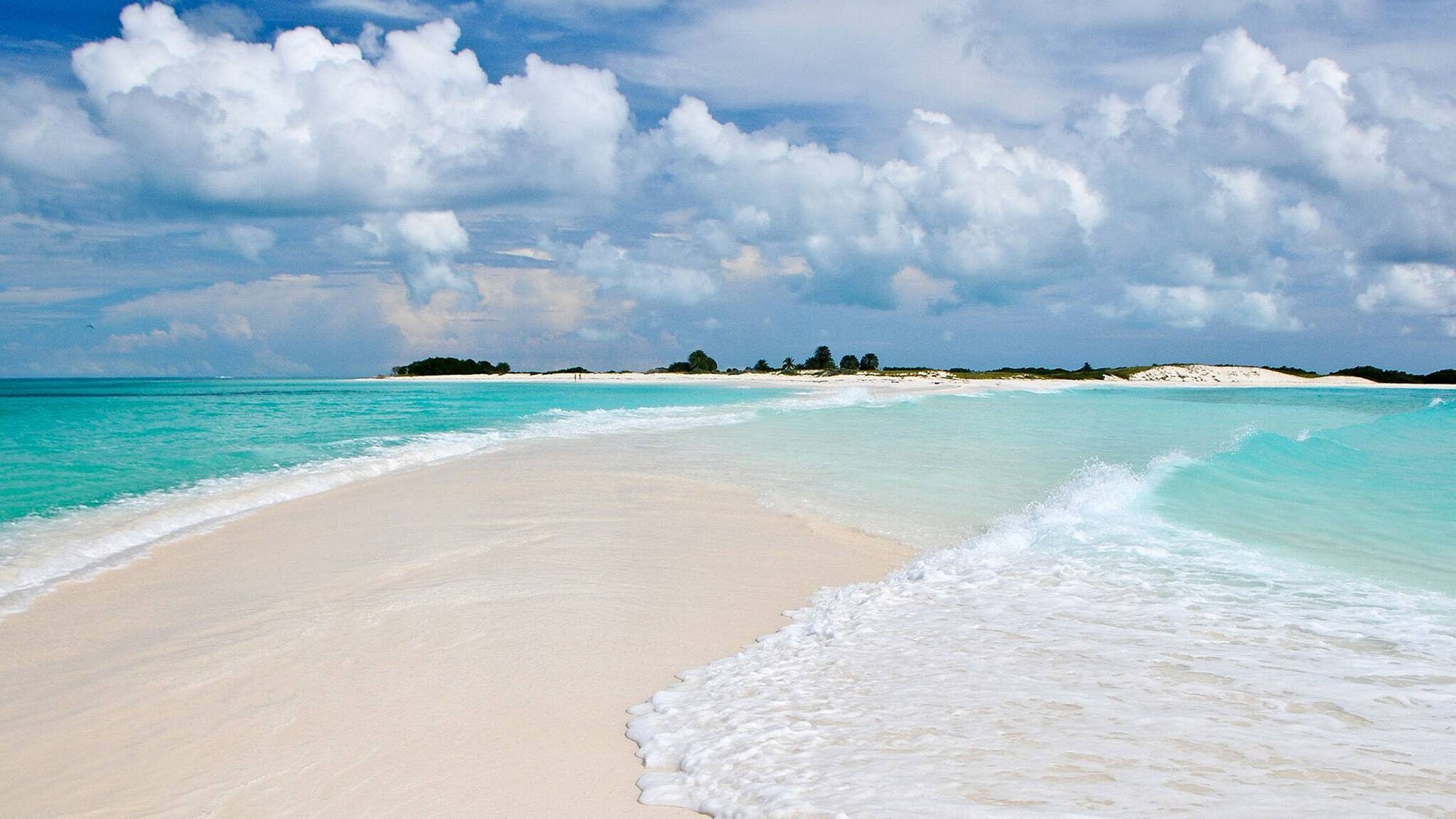 los-roques-venezuela-secret-red